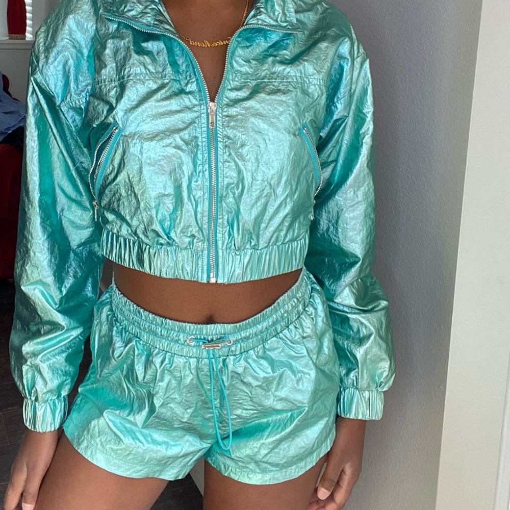 Blue metallic short set / forever 21